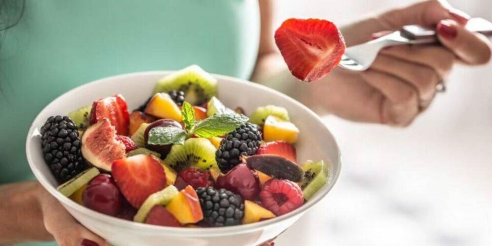 Científicos afirman que la frutilla reduce el riesgo de demencia