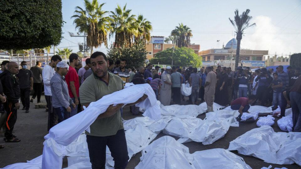 Presidente israelí critica a Angelina Jolie por su repudio a los bombardeos en Gaza