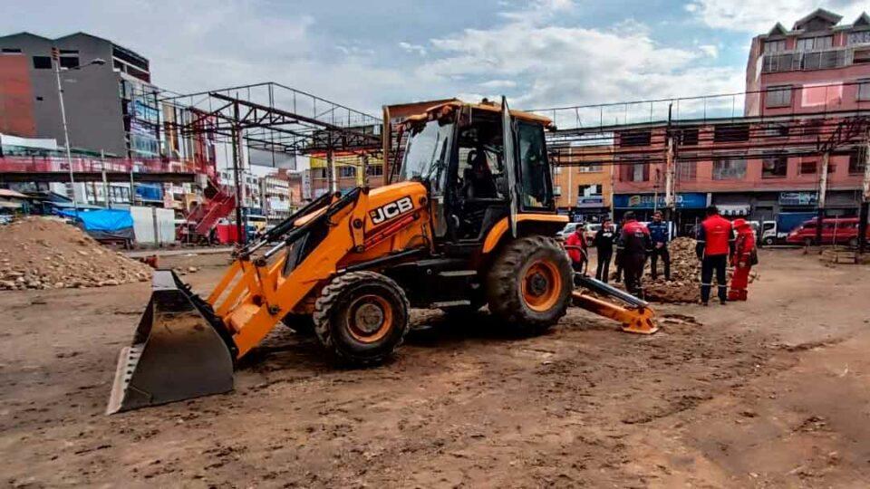 El Alto celebrará la navidad con un árbol de 15 metros