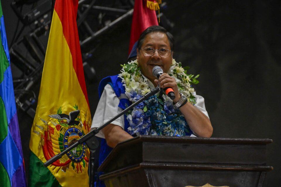 Arce resalta la estabilidad económica de Bolivia como la más sólida en la región