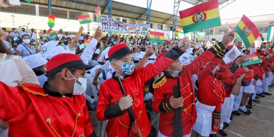 Más de 2,1 millones de estudiantes cobraron el Bono Juancito Pinto