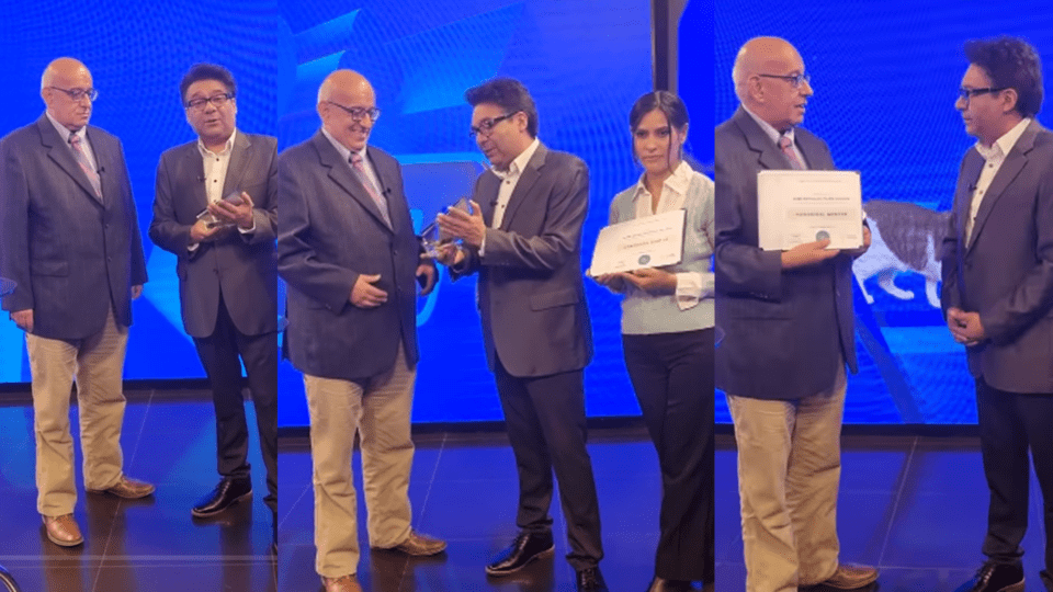 Jimmy Iturri recibe distinción a Mentor Honorífico