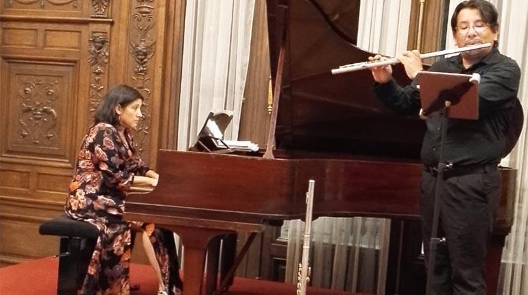 Aleyda Álvarez, la prominente pianista boliviana