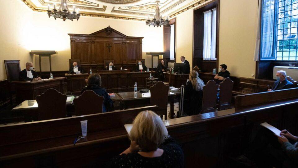 Tribunal del Vaticano condena a un sacerdote por abuso sexual de menores