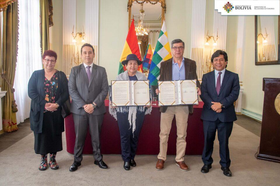 Convenio entre la Cancillería y UAJMS viabiliza acceso a la maestrías de manera gratuita