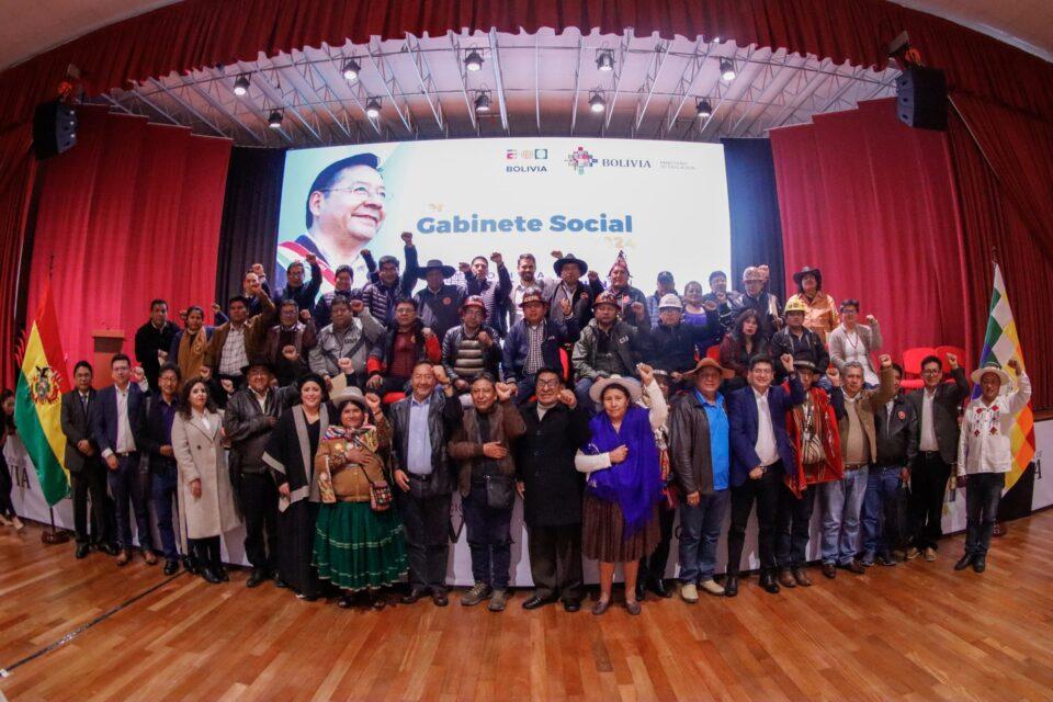 El Gobierno nacional y organizaciones sociales conforman un Gabinete Social