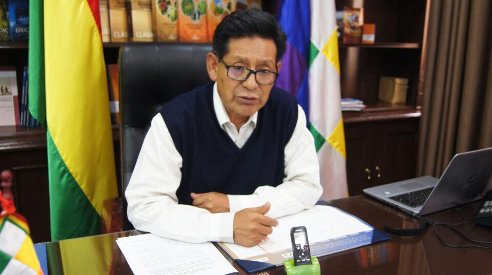 Ministerio de Educación analiza el incremento de pensiones escolares