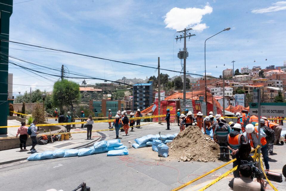 Viceministro Calvimontes solicitará un informe a la Alcaldía de La Paz por la caída de una plataforma