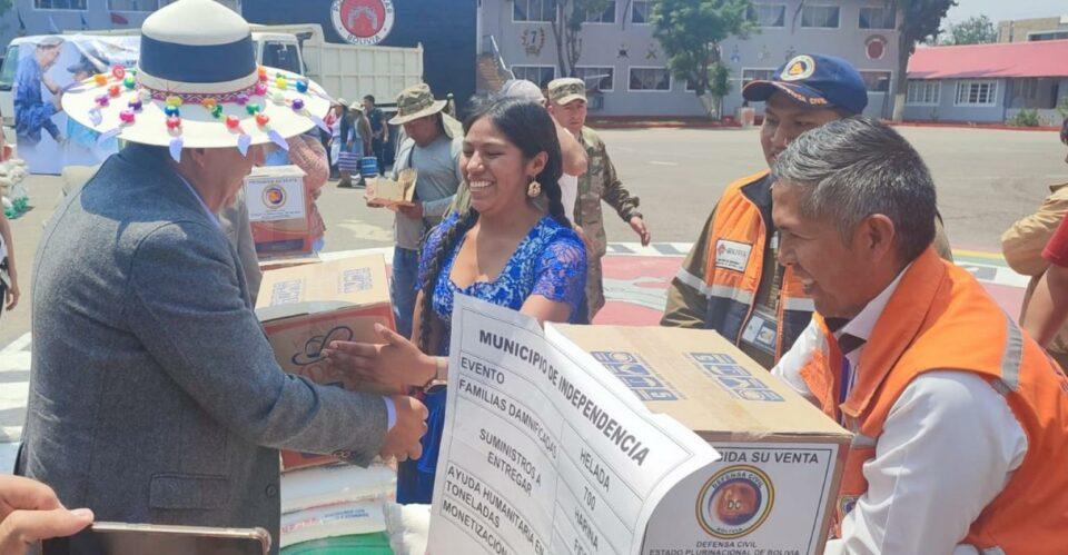 Cochabamba: Se entregó 4.5 toneladas de ayuda humanitaria a damnificadas de Cercado
