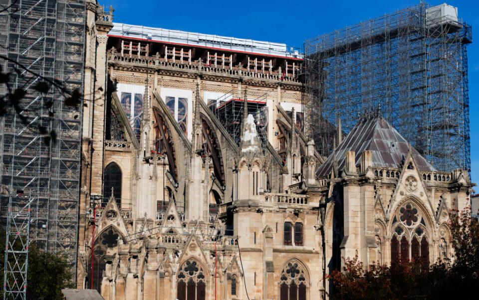 Francia comienza los trabajos de reconstrucción de la catedral de Notre Dame