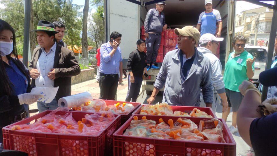 EMAPA vende 20.000 unidades de pollo a Bs 13.50 el kilo en La Paz