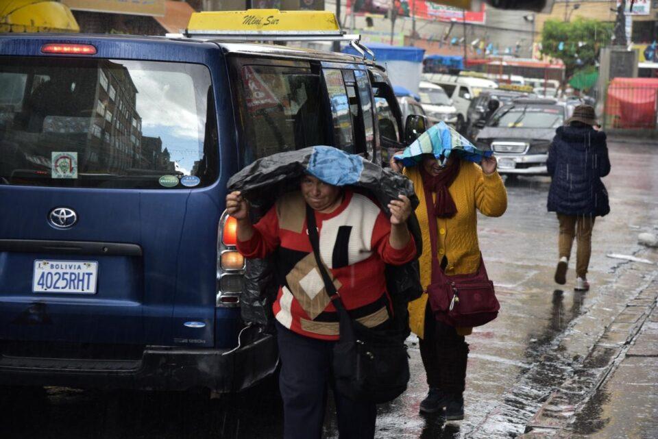 Las lluvias no cesarán en La Paz y El Alto, según el pronóstico del Senamhi