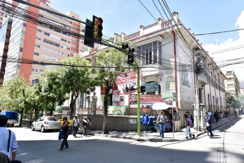 La Alcaldía de La Paz habilita línea gratuita para denunciar fallas en los semáforos