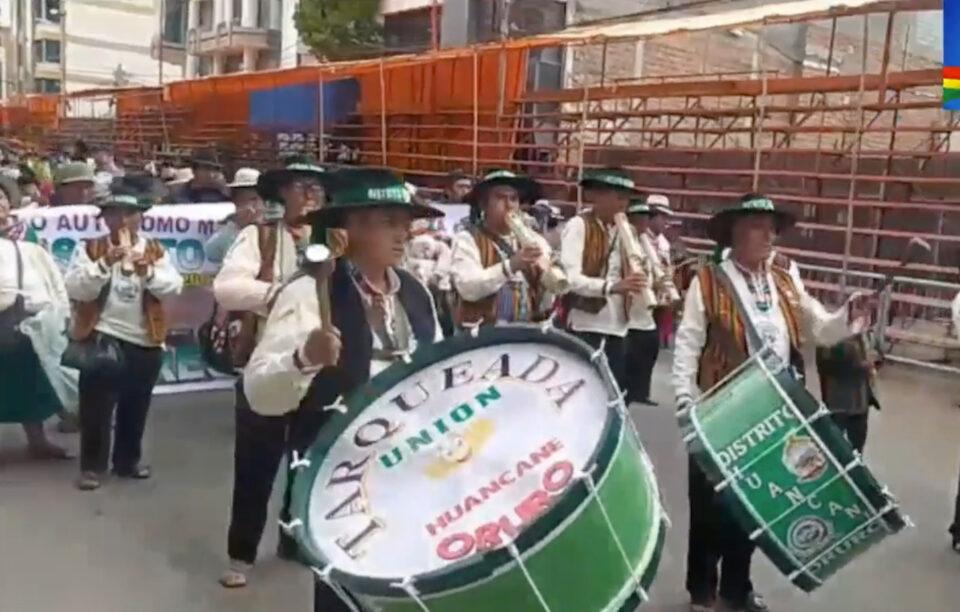 Pueblos originarios de Oruro celebran el tradicional Anata Andino en su XXXI versión