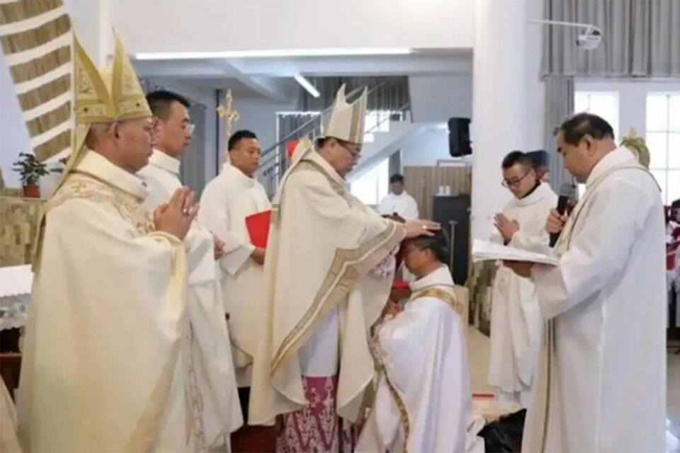 El Vaticano anuncia la ordenación de un nuevo obispo en China