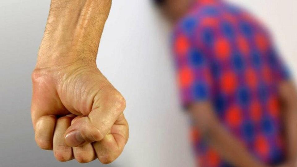 Defensoría investiga el caso de un adolescente que fue quemado por su madrastra