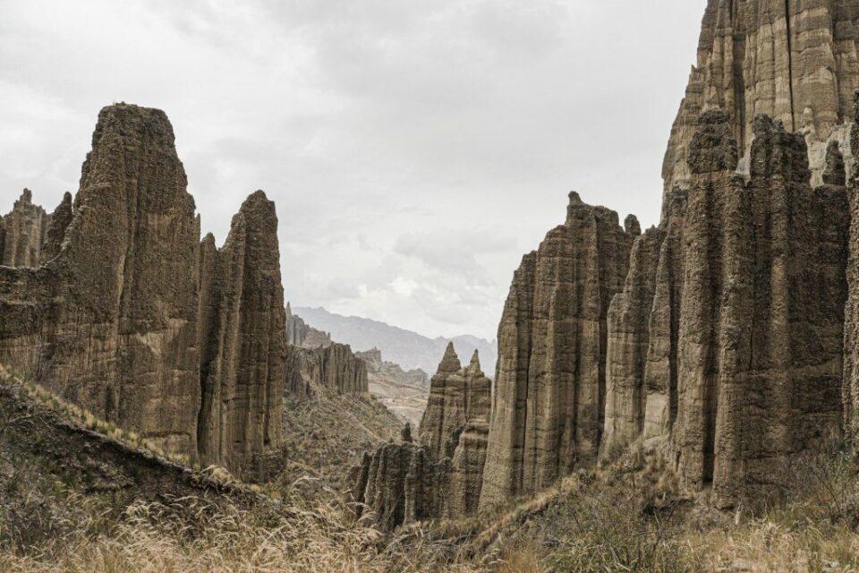valle de los gigantes la paz destrozos
