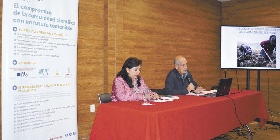 Libro “Economía Política del Sistema Agroalimentario Boliviano” se presentó en la FILEA