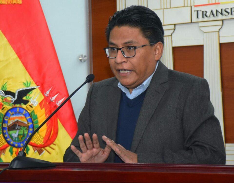 Ministro Lima ratifica el rechazo y archivo de los Proyectos de Ley 073 y 075 por parte de la Comisión de Constitución