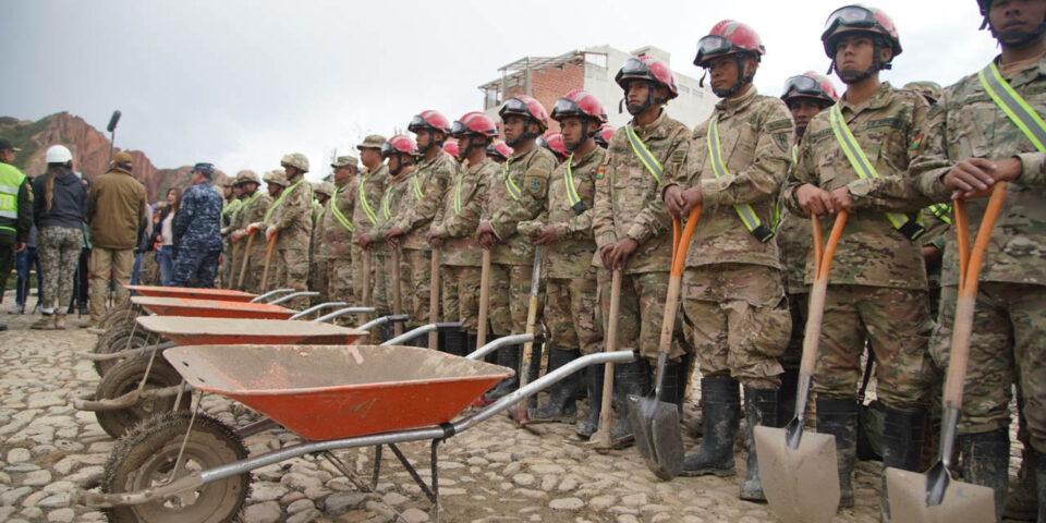 Vecinos de la zona Sur se unen a las obras e invitan alimentos