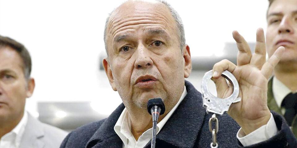 Arturo Murillo fue notificado en Estados Unidos por el caso Gases Lacrimógenos