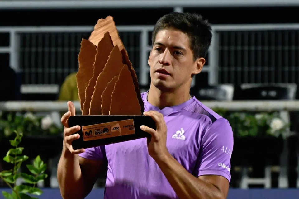 El argentino Sebastián Báez confirma su buen momento y gana el ATP de Santiago
