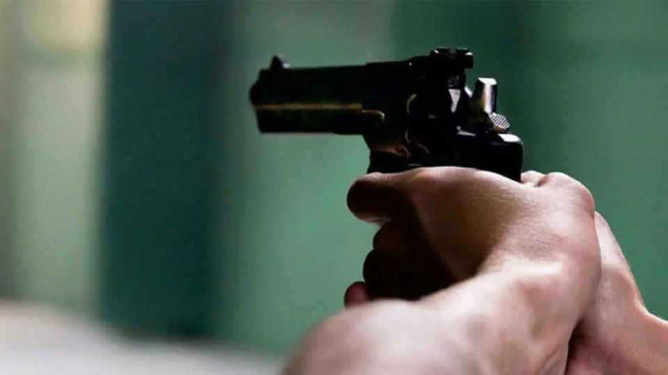 Un policía asesinó a su esposa con un disparo en la cabeza en Tarija