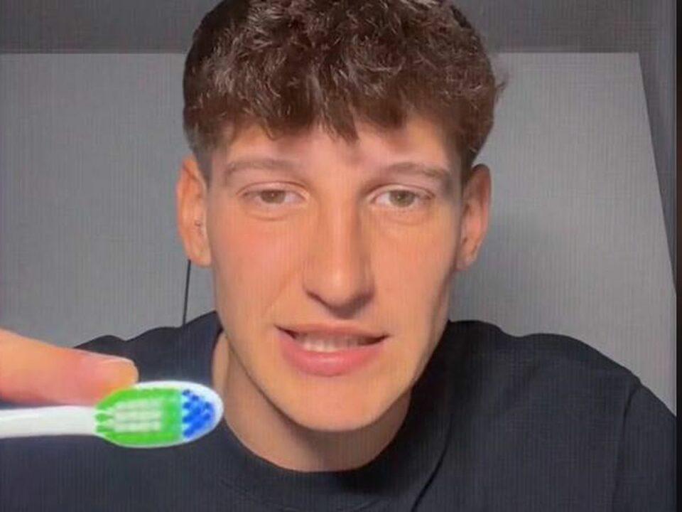 Estudiante de odontología revela los 4 cambios en su higiene bucal que le enseñó la carrera