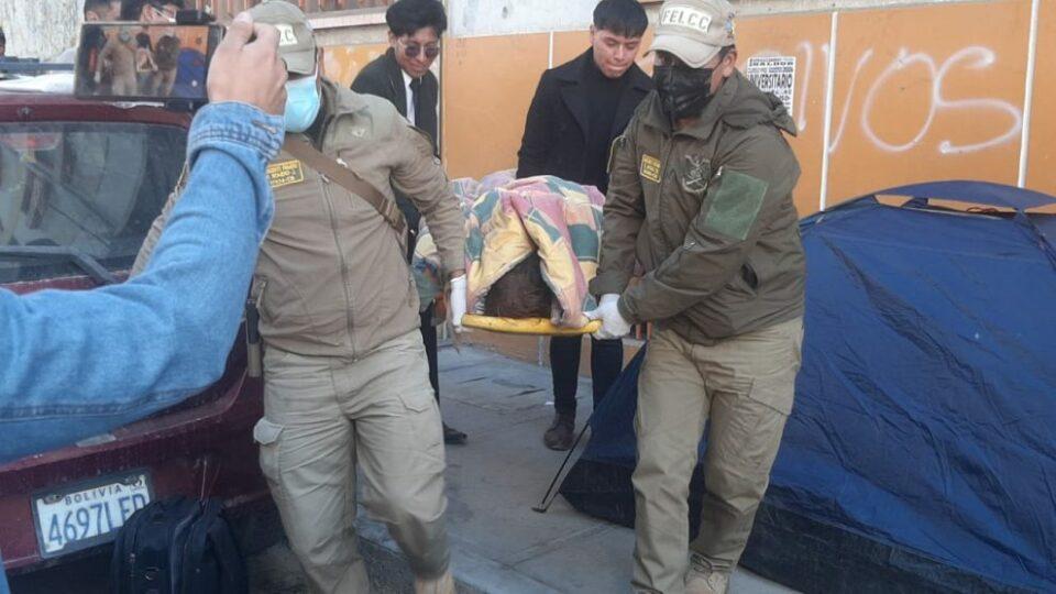 Hombre fue hallado sin vida dentro de una carpa azul en Oruro