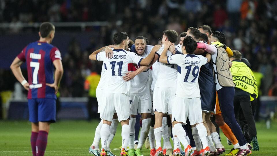 Fanáticos del F.C. Barcelona apedrearon por error el bus de su propio equipo