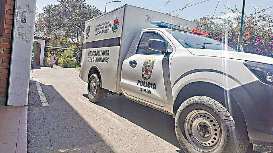 Adulto mayor fallece en la plaza de la Mujer en Cochabamba