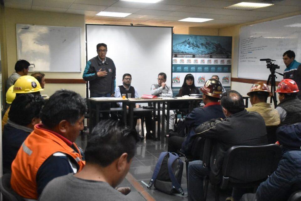 Trabajadores municipales y la Alcaldía de La Paz llegan a un cuarto intermedio