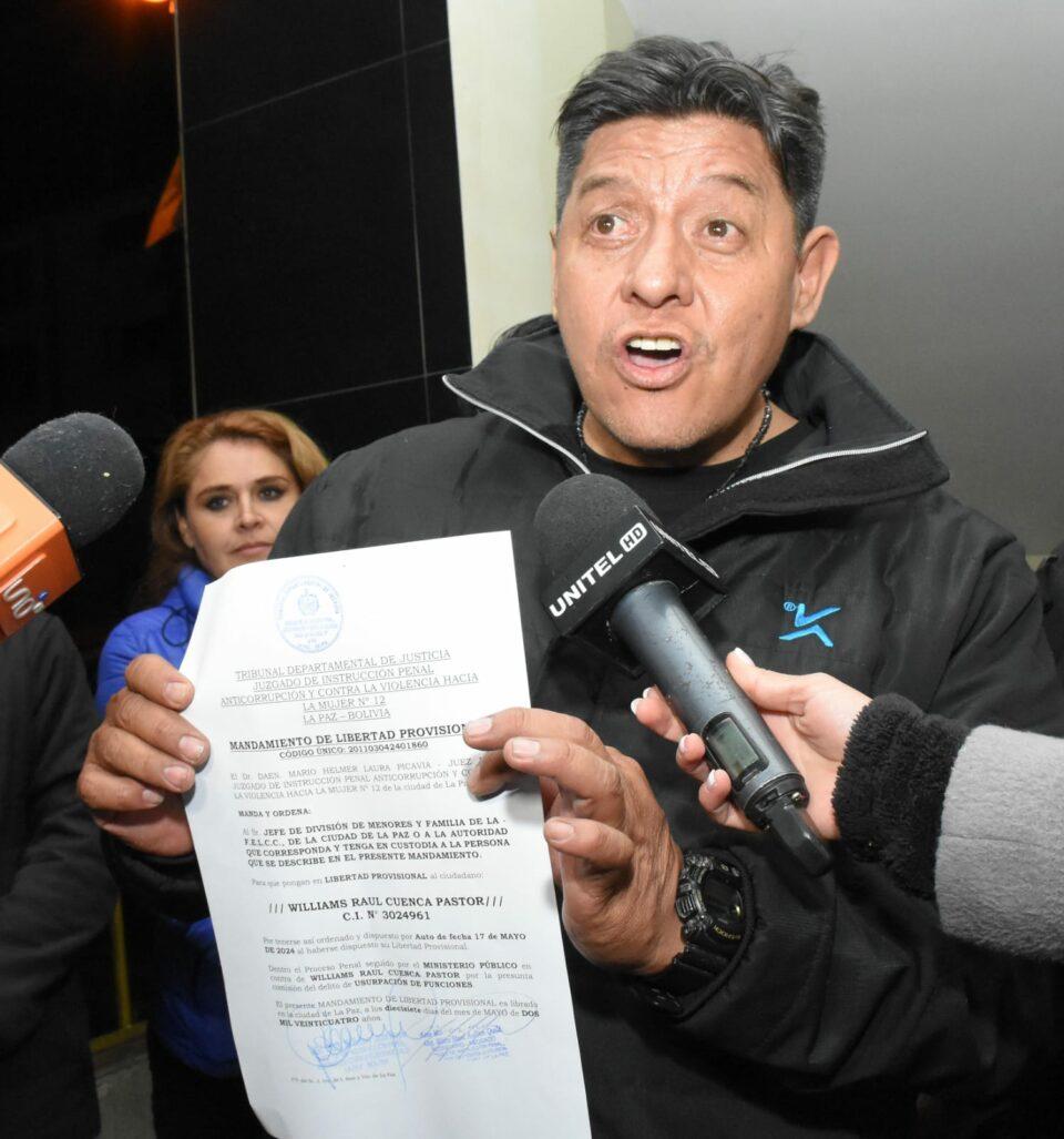 Del Castillo anuncia ‘acciones’ en la Policía tras aprehensión de comediante