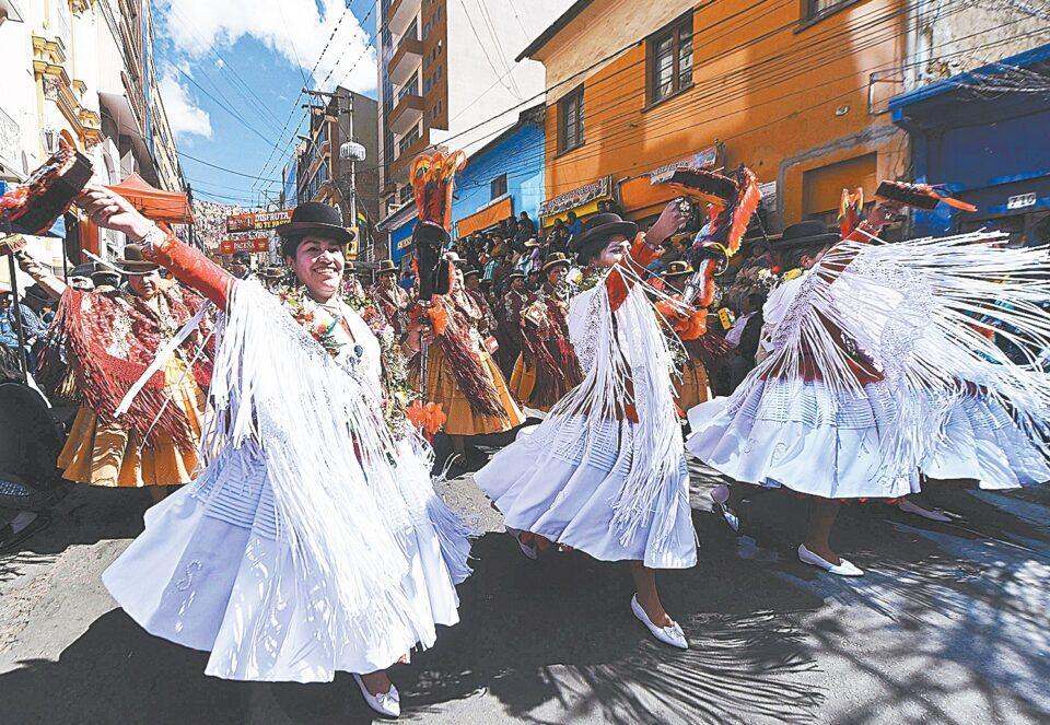 La Promesa del Gran Poder toma las calles de La Paz