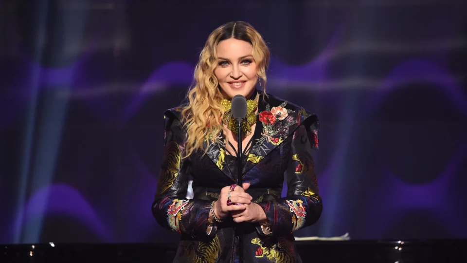 Fans de Madonna demandaron a la cantante por mostrar “pornografía sin advertencia” en sus conciertos