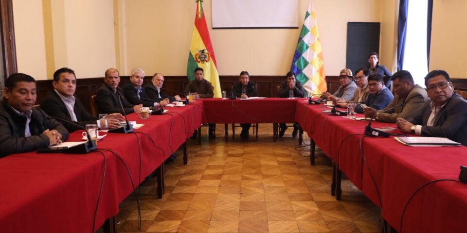 Vicepresidente convoca a reunión a las fuerzas políticas de la ALP para tratar las judiciales