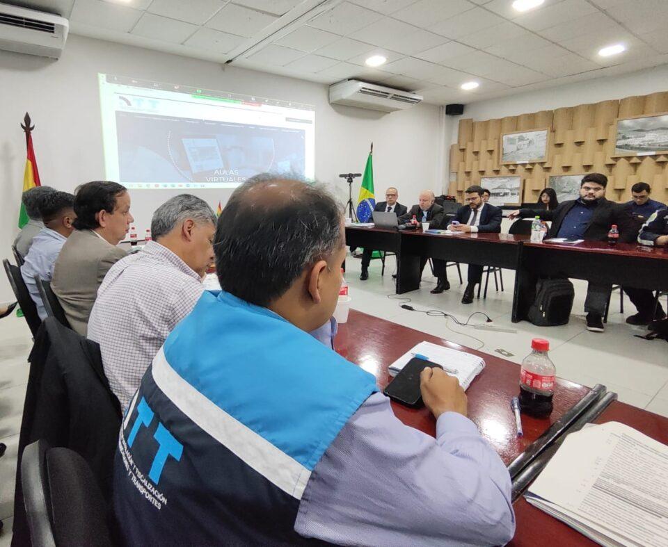 Encuentro bilateral entre Bolivia y Brasil impulsa cooperación en transporte terrestre internacional