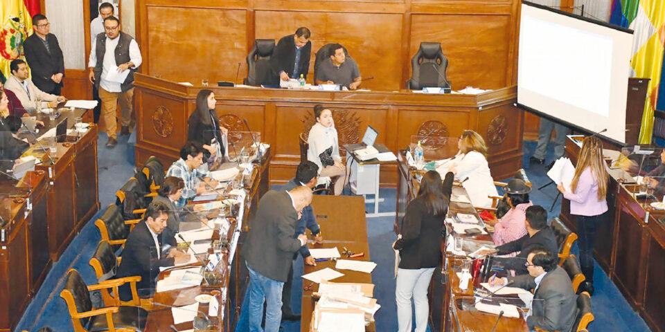Exhortan al Legislativo a continuar la preselección para las judiciales