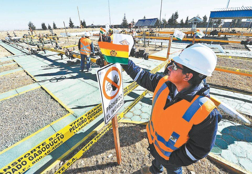 Las ‘U’ públicas y la banca pagan los mejores salarios