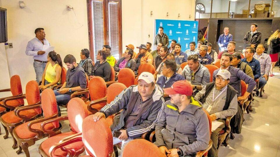 Durante el mes de junio se realiza operativos para evitar la venta de pirotecnia en Cochabamba