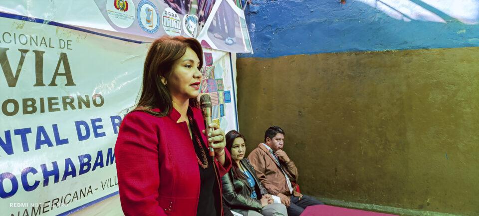 Autoridades escuchan demandas de privados de libertad en siete cárceles de Cochabamba