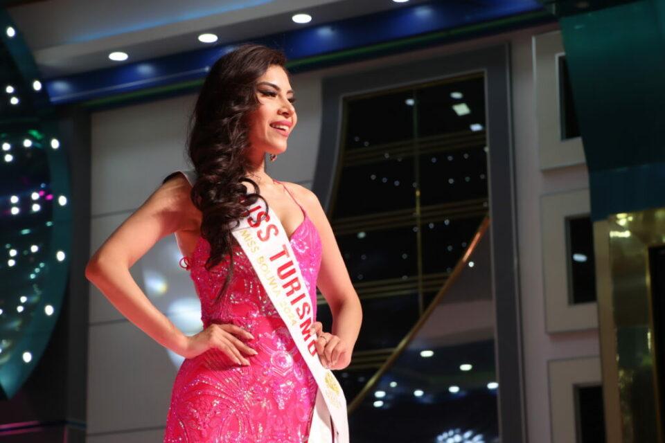 La alteña Sdenka Moya es la Miss Turismo de Bolivia
