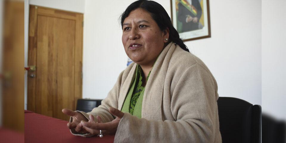 Elvira Espejo: la voz que plantea un cambio en los paradigmas desde Bolivia y Latinoamérica