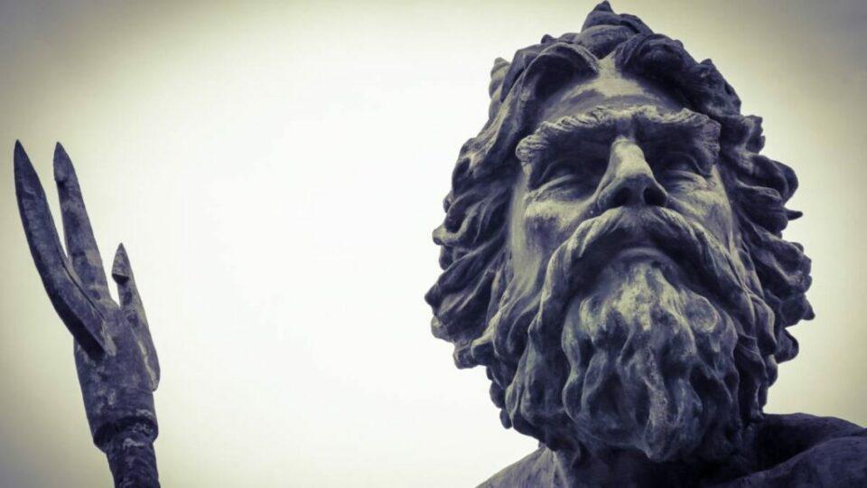 Estatua de Poseidón causó lluvias en Yucatán; surge teoría en redes