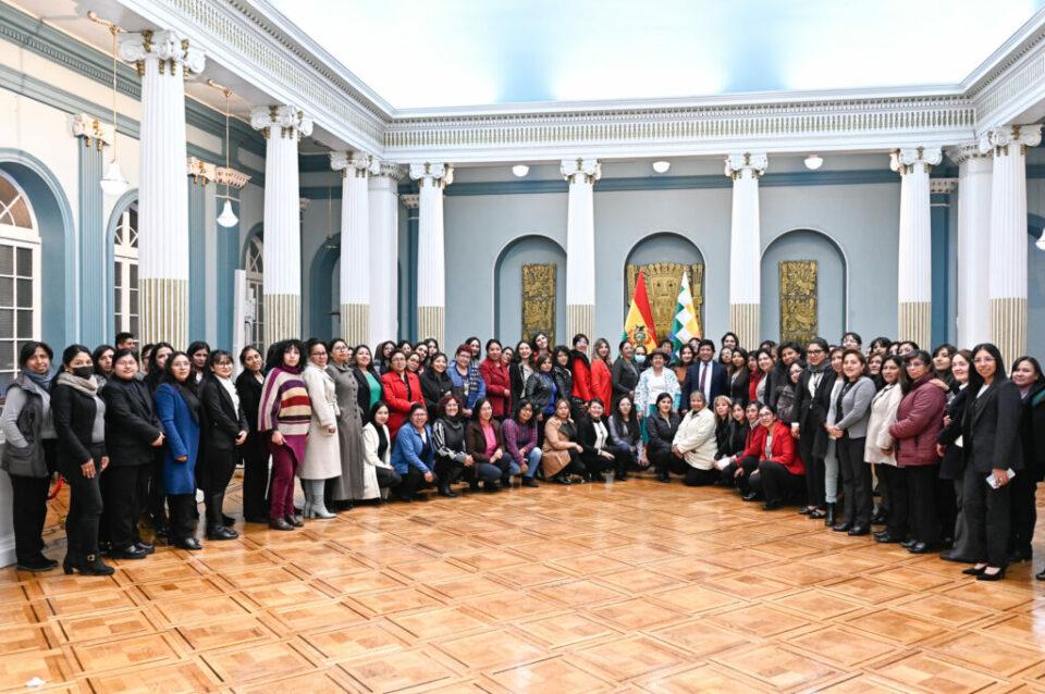 Canciller destaca el rol protagónico de la mujer en la diplomacia