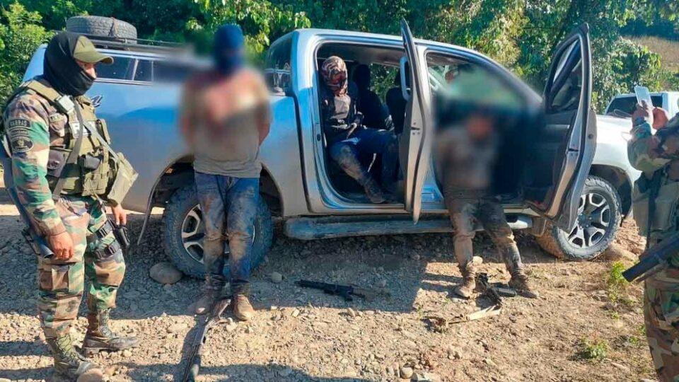 Reportan balacera en el Trópico entre organización delictiva y policías; hay un muerto