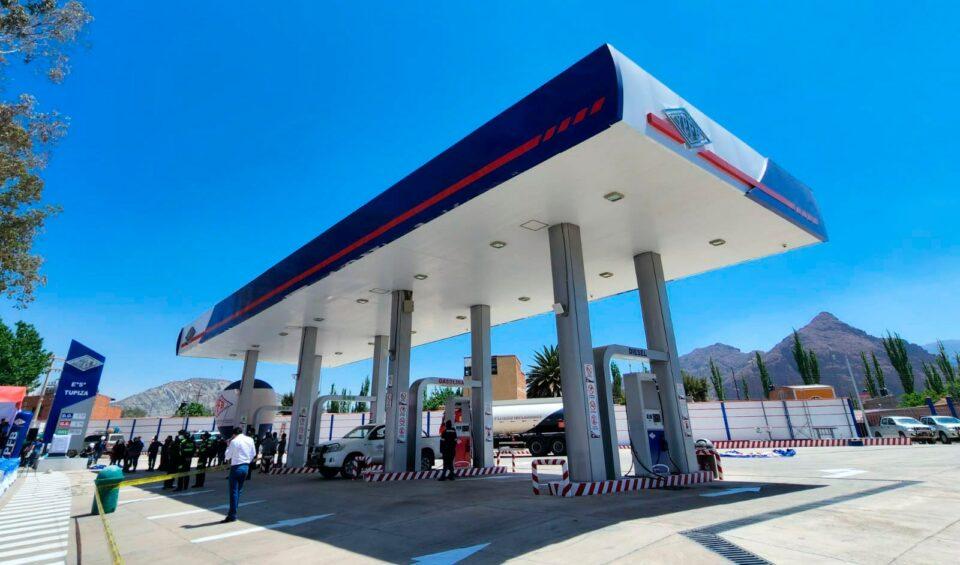 YPFB garantiza normal venta de gasolina en estaciones de servicio del país