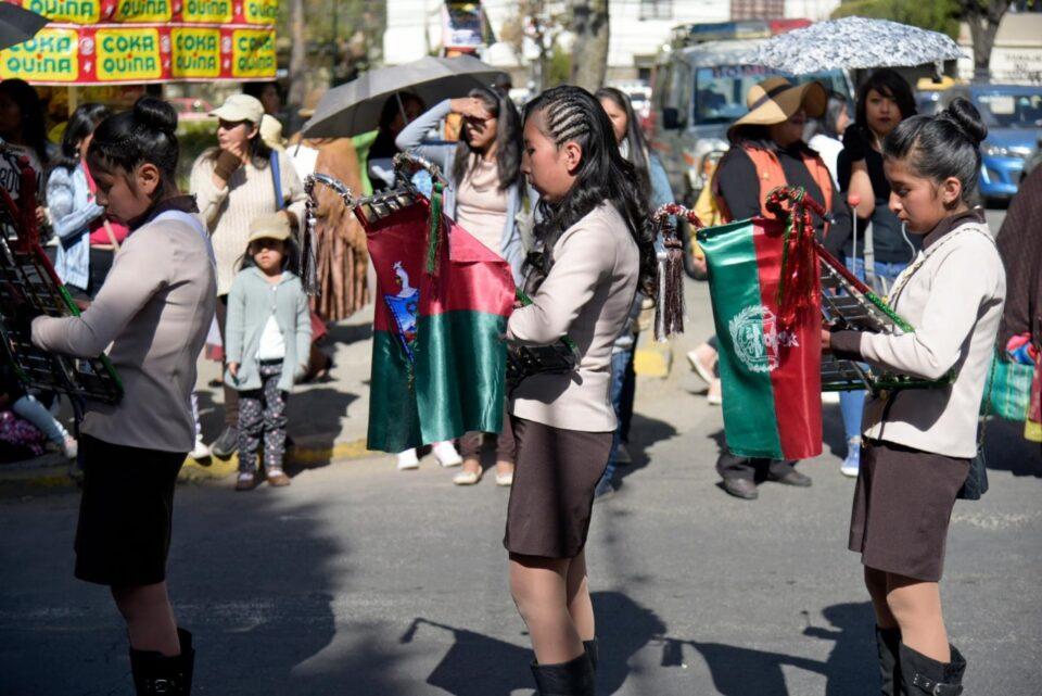 Los desfiles escolares empiezan esta semana en La Paz