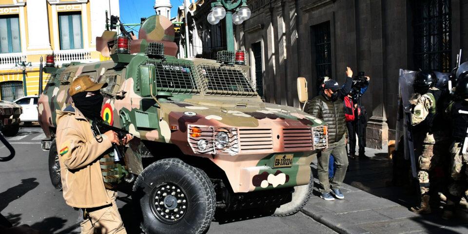 El Ejército devolverá a su unidad de origen los blindados utilizados en el golpe fallido