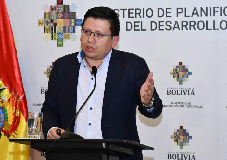 Once proyectos estancados en el Legislativo, Cusicanqui dice que la imagen del país se ‘deteriora’